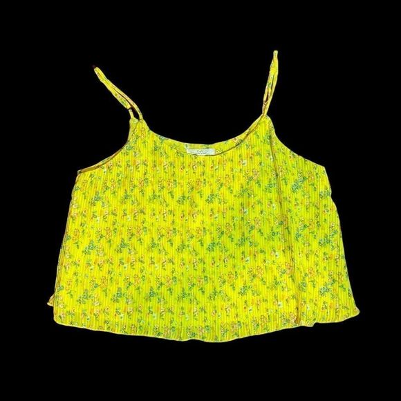 NWT Chelsea & Violet Floral Pleated Cami Top L - Picture 6 of 11